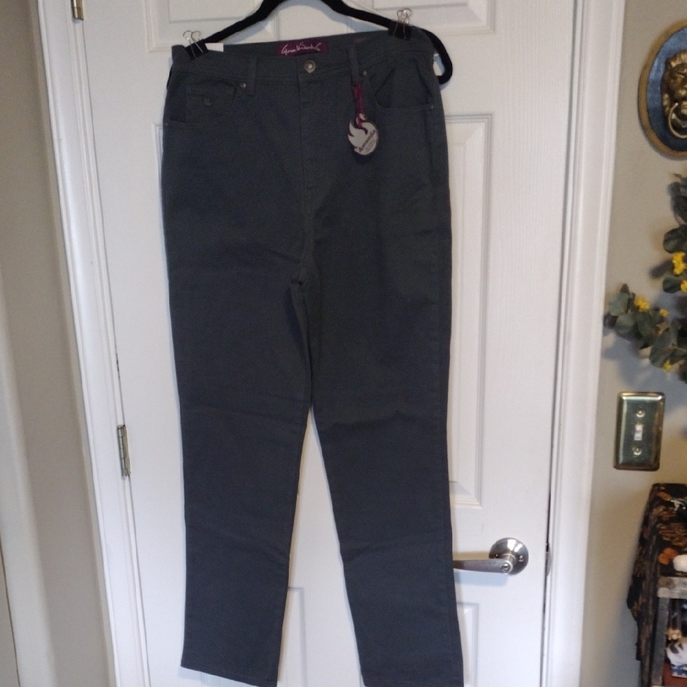 Gloria Vanderbilt Gray Straight Leg Jeans Classic Style